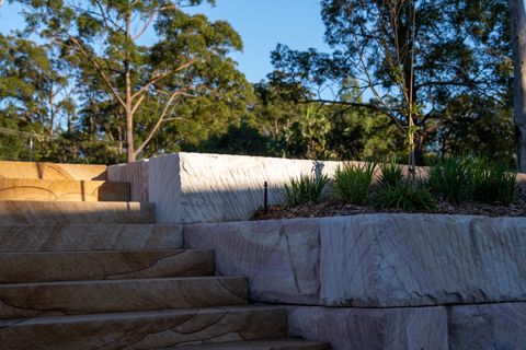 Sandstone steps cut into the two-tier retaining wall, Kenthurst